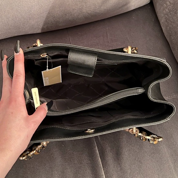 Michael Kors Large Sofia Floral Leather Tote Black - Picture 5 of 9